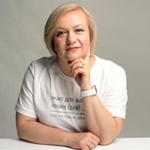 Оксана Макаренко 