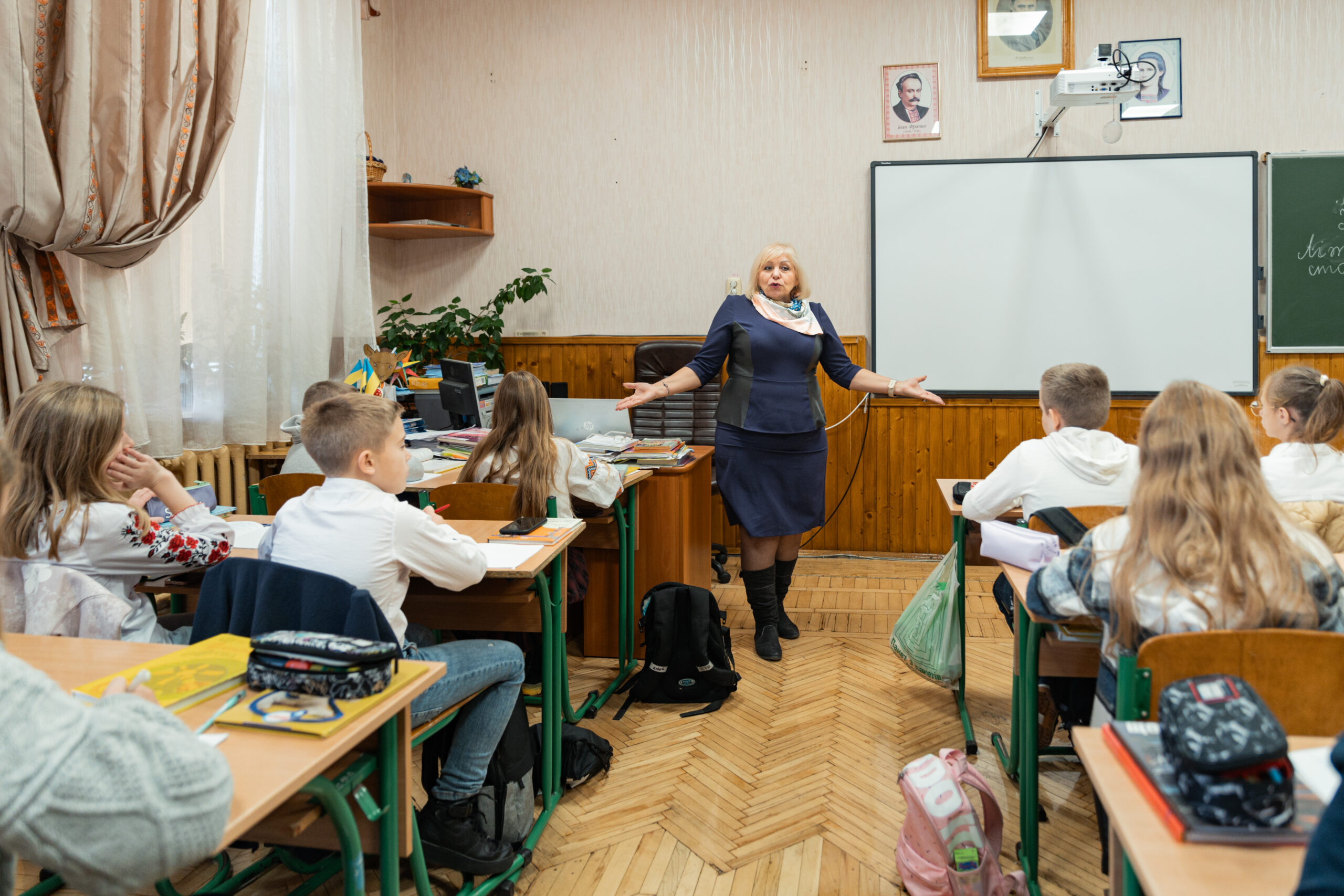 Тривожність у вчителів: як опанувати свої емоції під час уроку та як впоратися у повсякденному житті